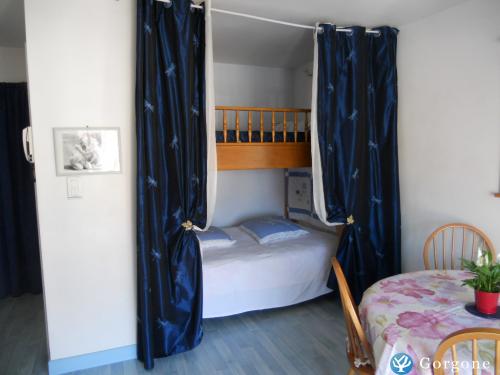 Photo n°7 de :Studio tout confort class 2**  
