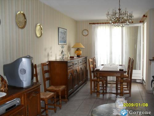 Photo n°1 de :F3 ensoleill (70m2) + garage ( 2  5 personnes)SAINT JEAN DE LUZ
