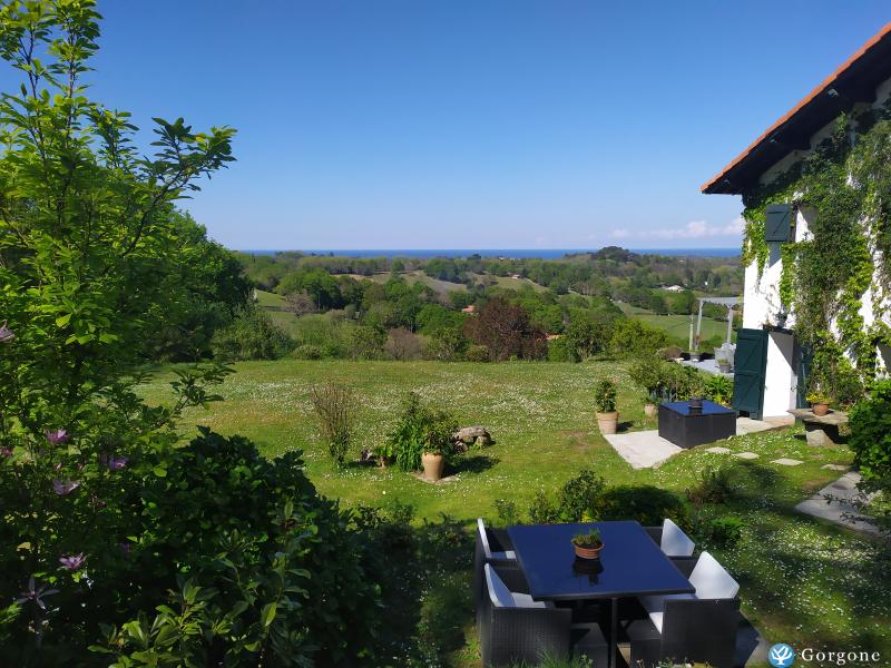 Photo n°9 de :F4 de charme 4* ds labourdine basque du XVII  4 kms des plages entre St jean de luz et Hendaye