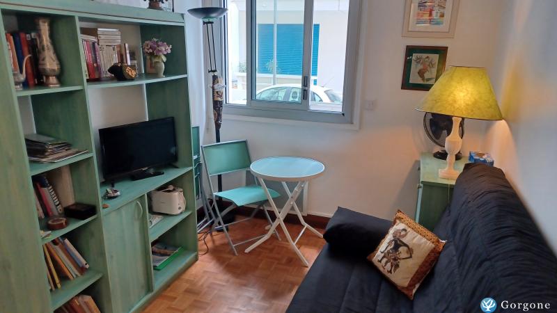 Photo n°1 de :Studio class 1* 14m 1 ou 2 pers. situation idale centre ville et plage  pied